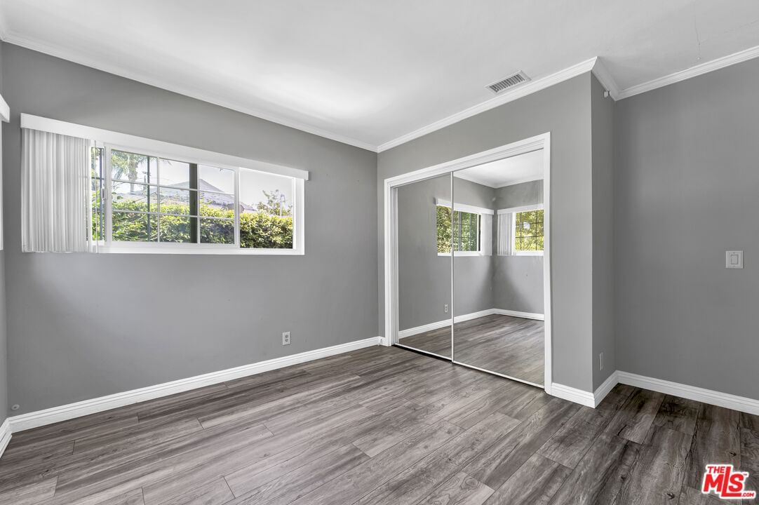 Garden Grove photo 16