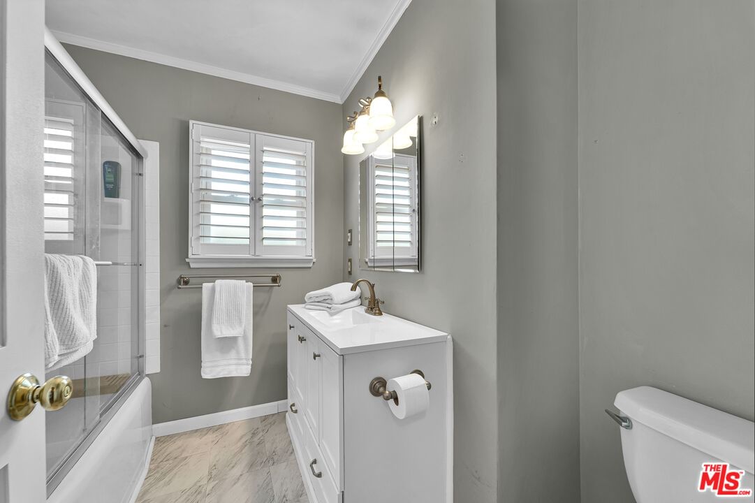 Garden Grove photo 20