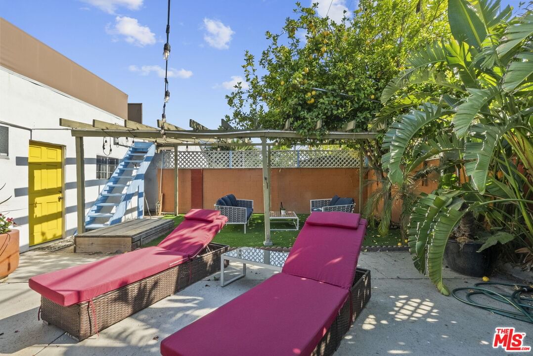Willowcrest photo 43