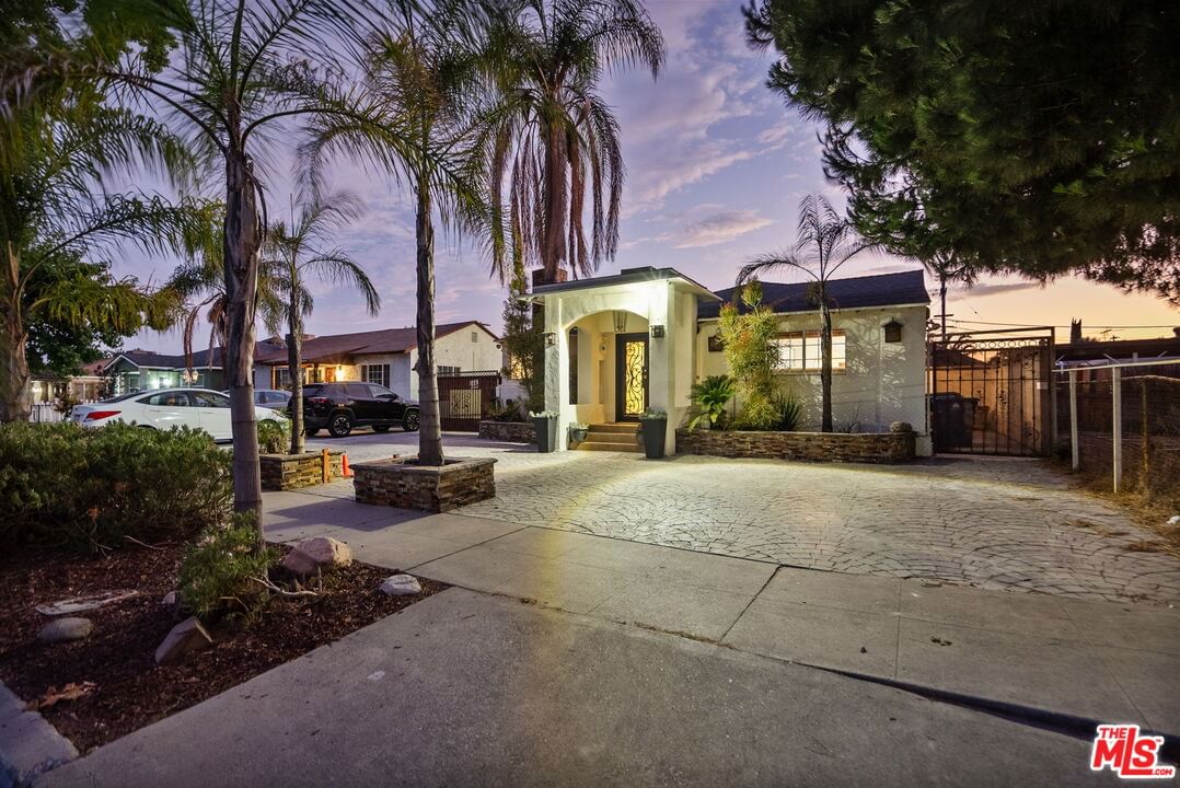 Willowcrest photo 51