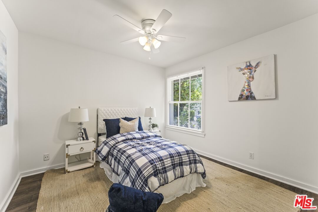 Scarborough Peak photo 25