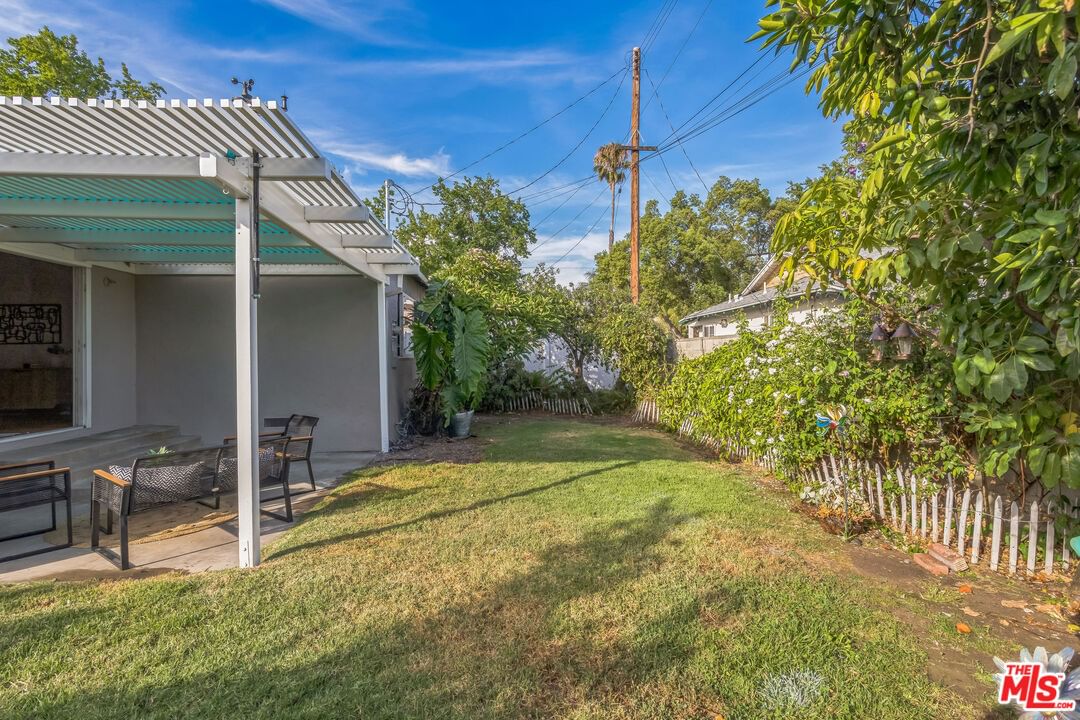 Orange Grove photo 32