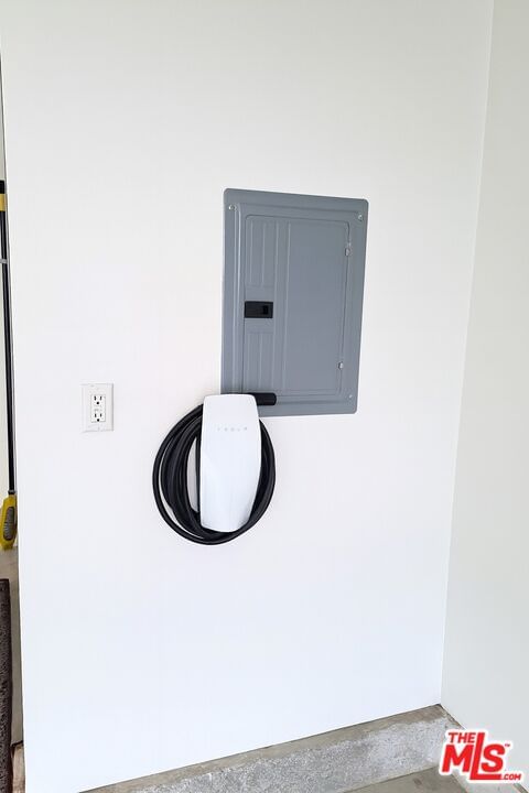 Fair Oaks photo 26