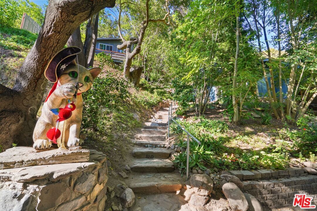Old Topanga Canyon photo 4