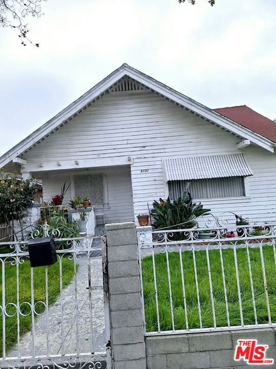 Woodlawn photo 1