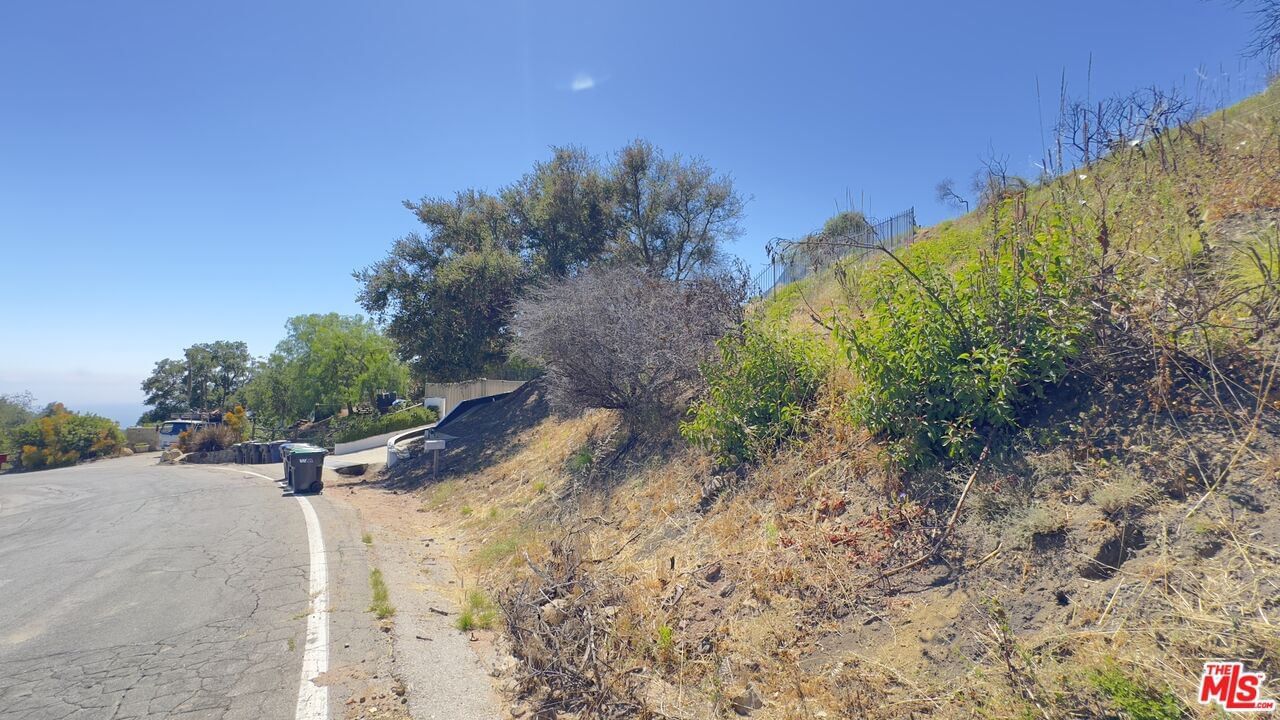Tuna Canyon photo 25
