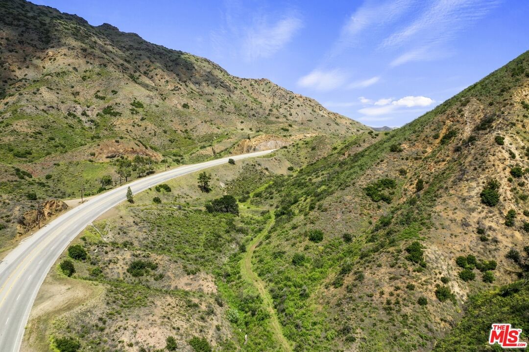 Kanan Rd photo 12