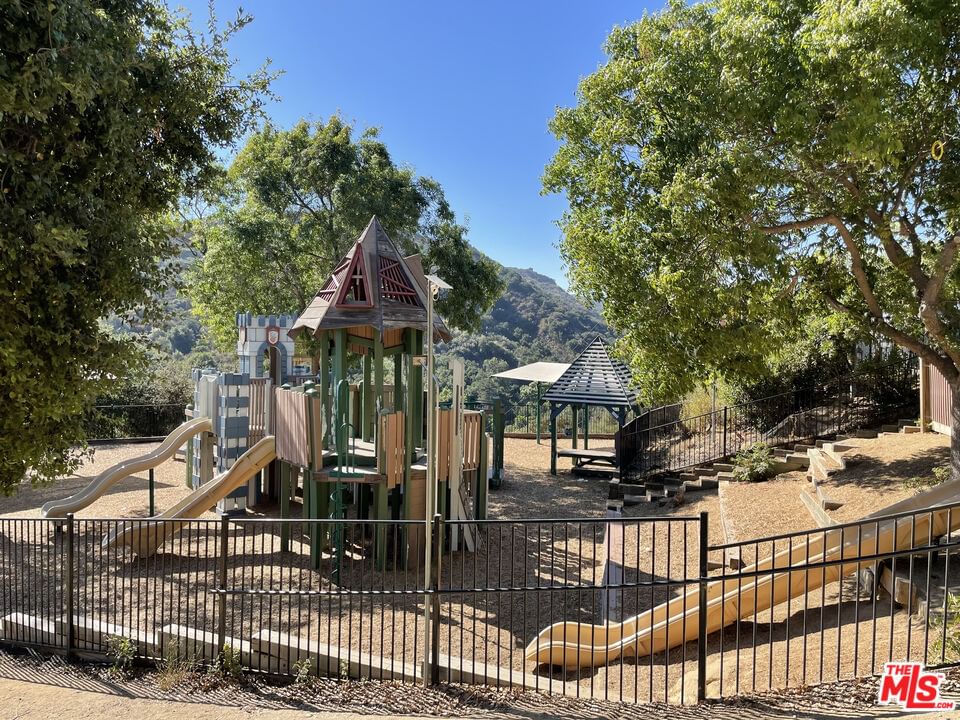 Old Topanga Canyon photo 24