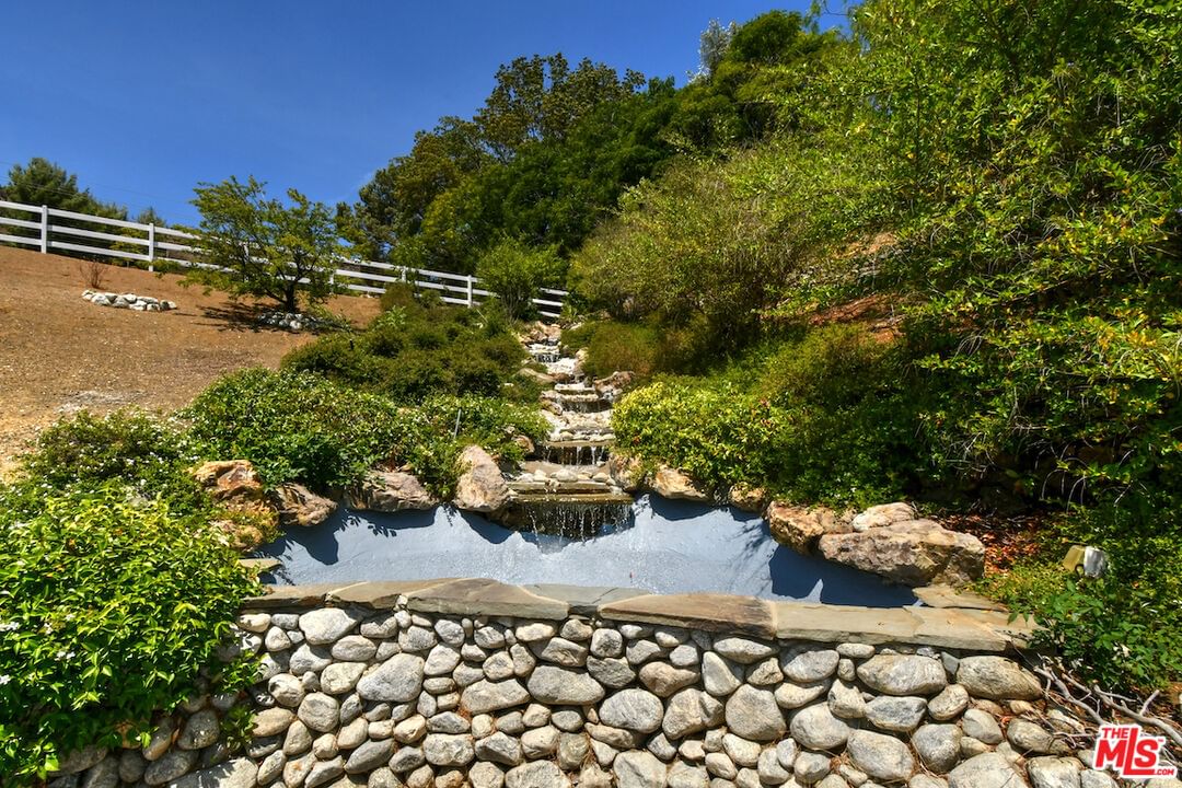Mulholland photo 59