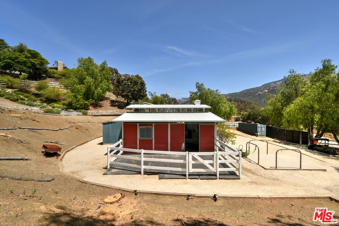 Mulholland photo 63