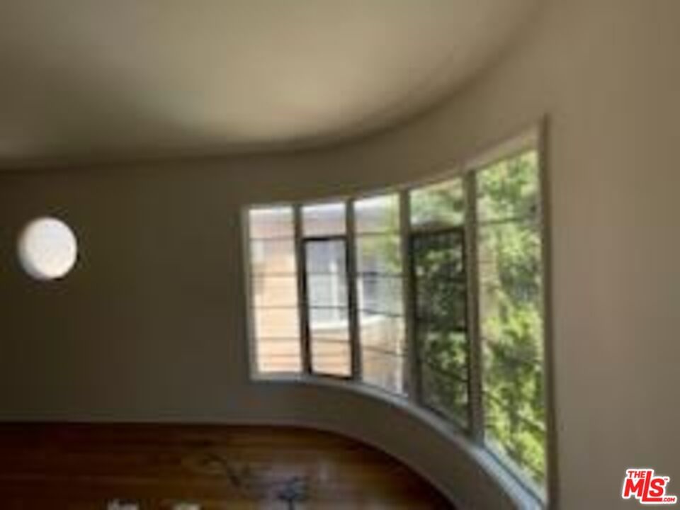 Los Feliz photo 11