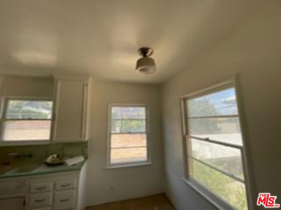 Los Feliz photo 14