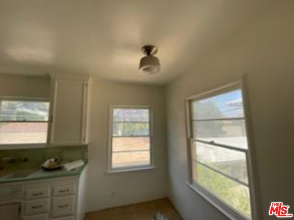 Los Feliz photo 15