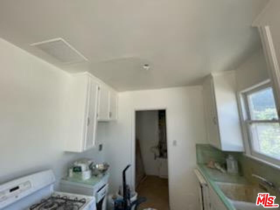 Los Feliz photo 17