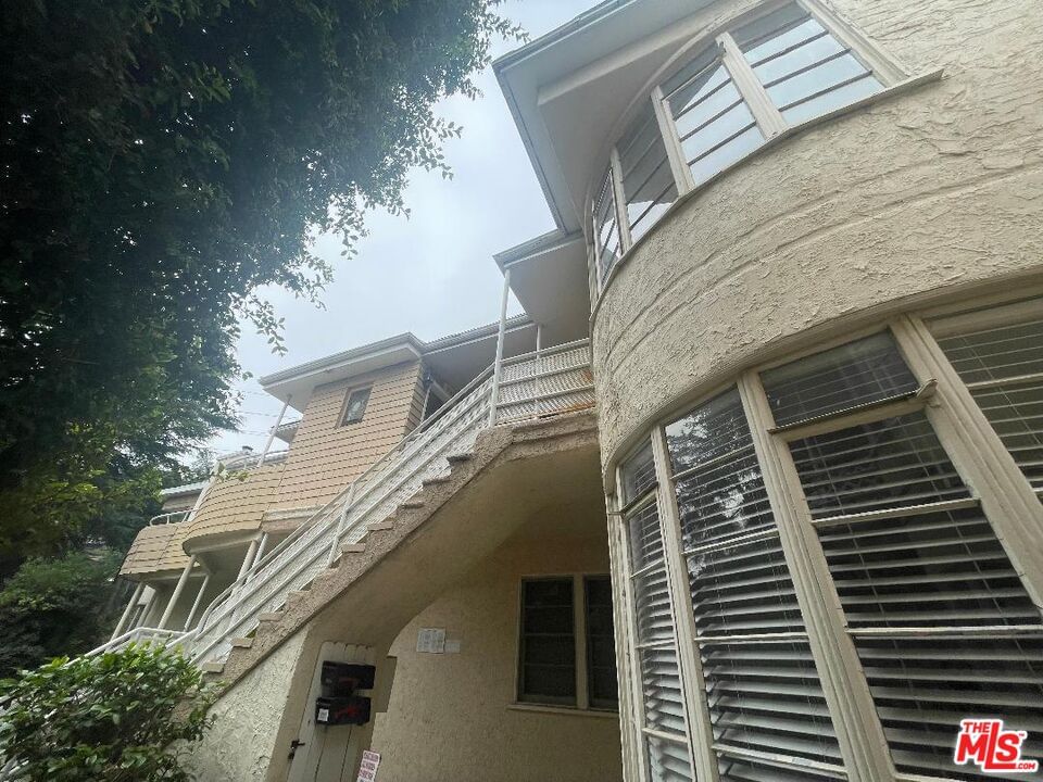 Los Feliz photo 34