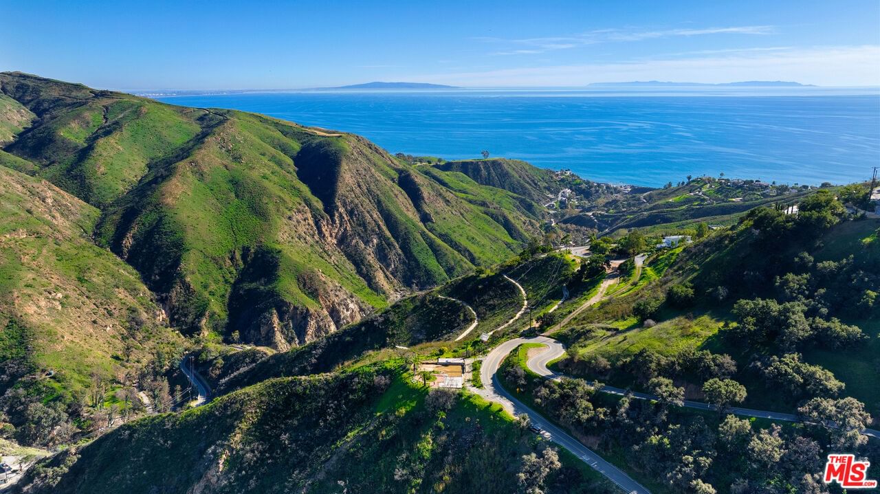 Hume photo 14