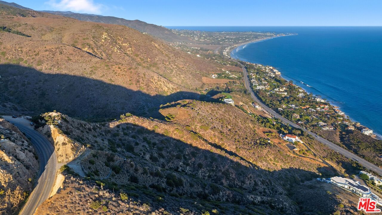 Encinal Canyon photo 11