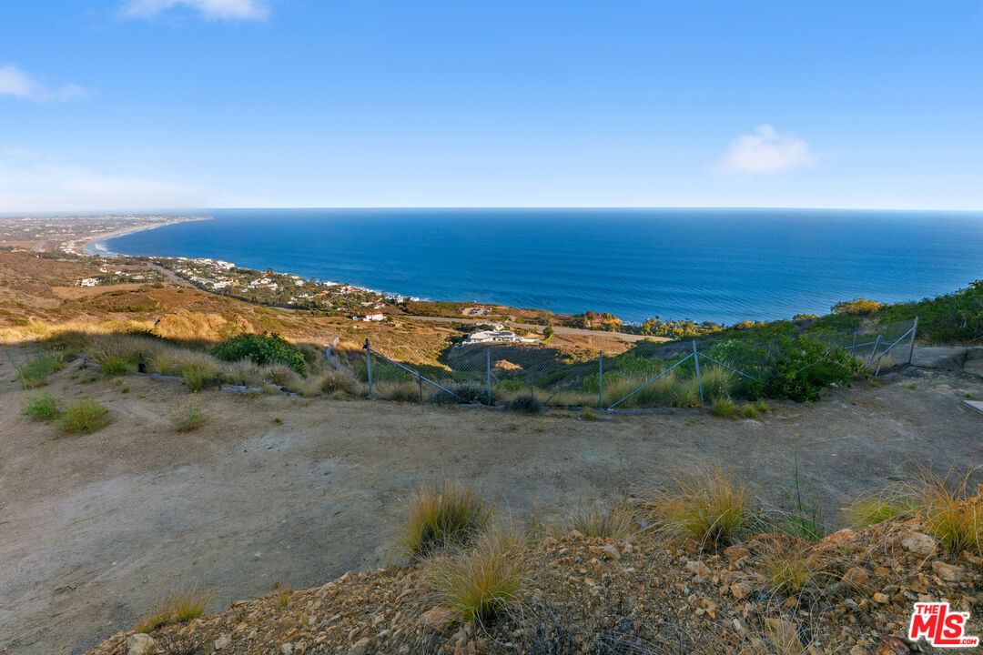 Encinal Canyon photo 16