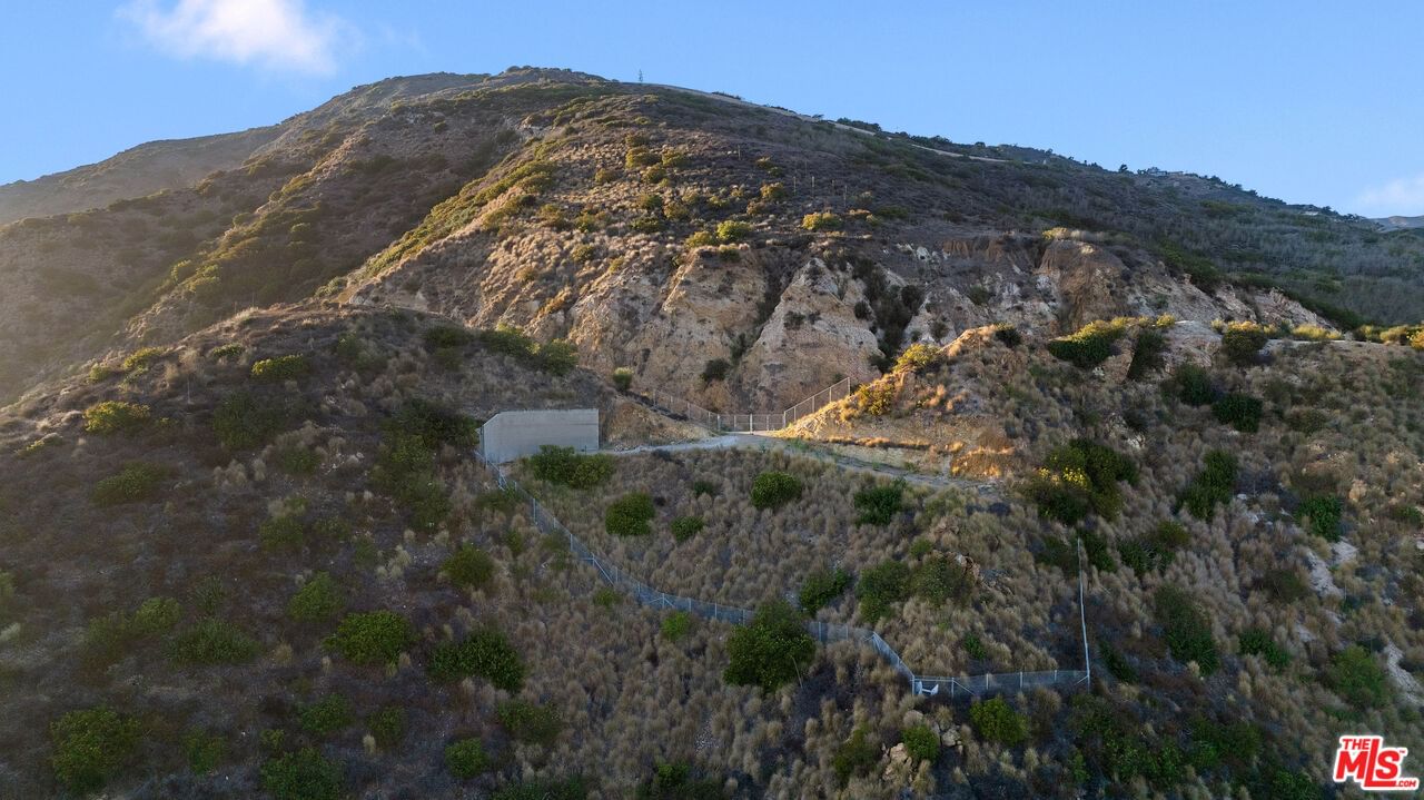 Encinal Canyon photo 27