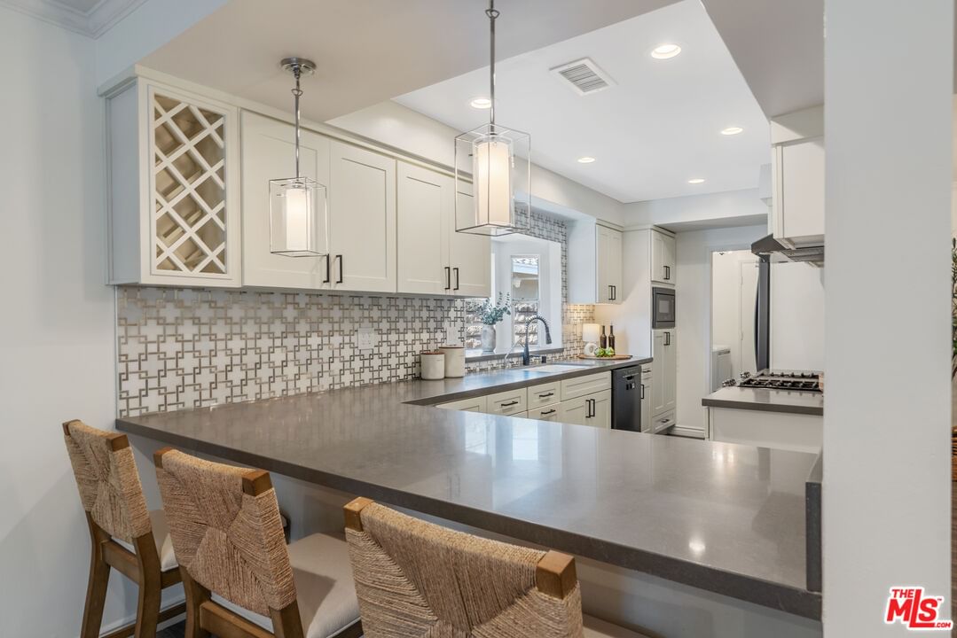 Sunnybrae photo 13