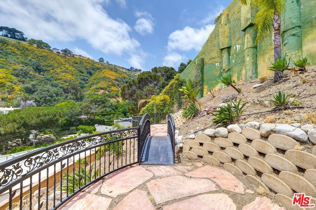 Franklin Canyon photo 68