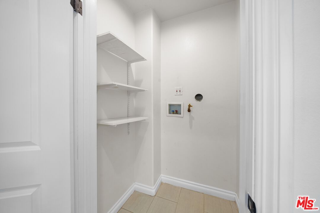 Dwiggins photo 29