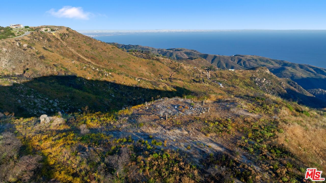 Saddle Peak photo 43