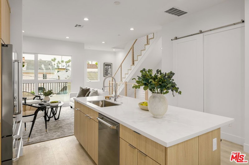 6120 Marbella Pl