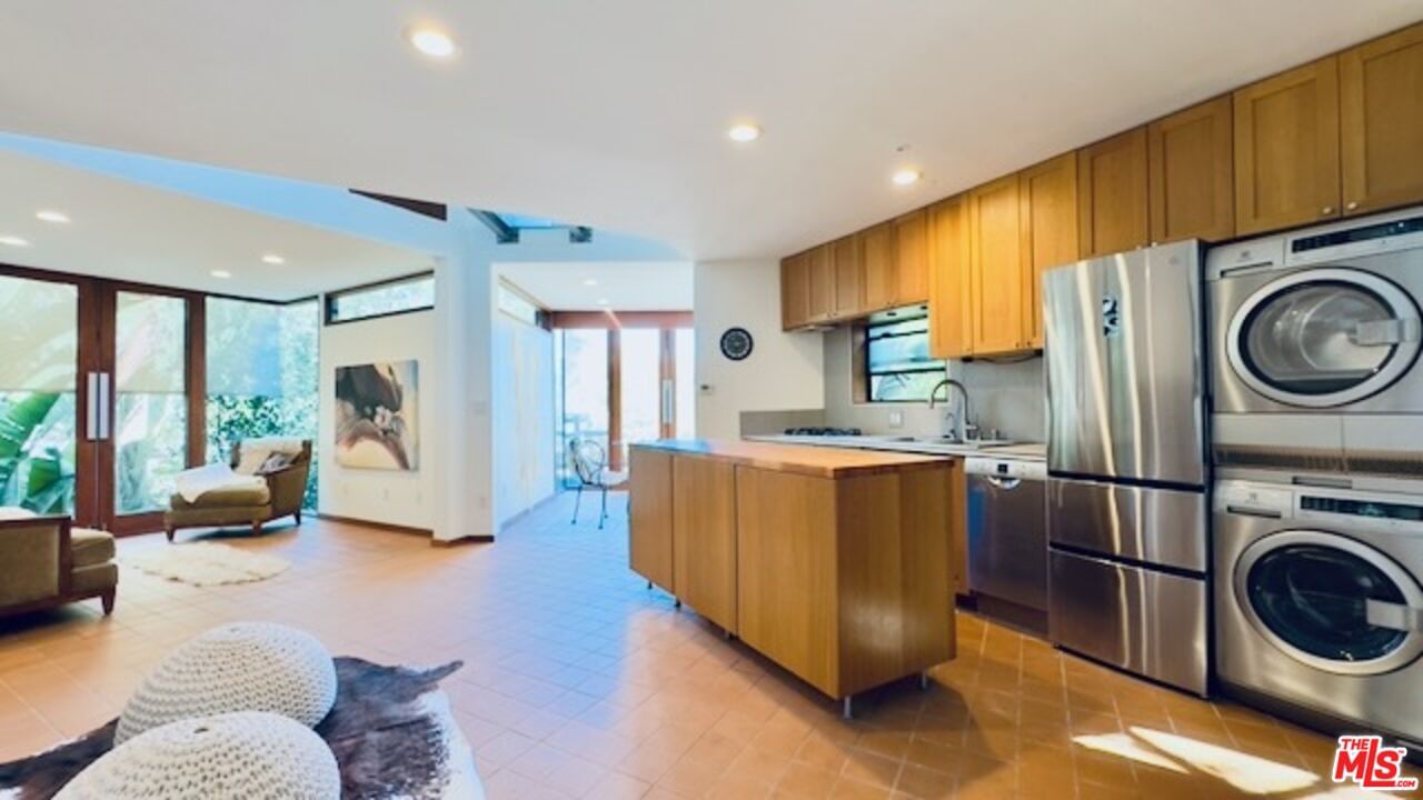 Cave Way photo 40
