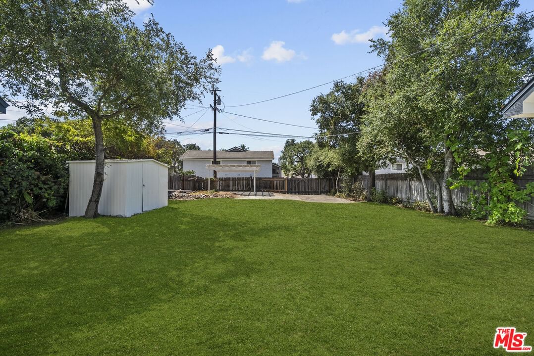 Valley View photo 38