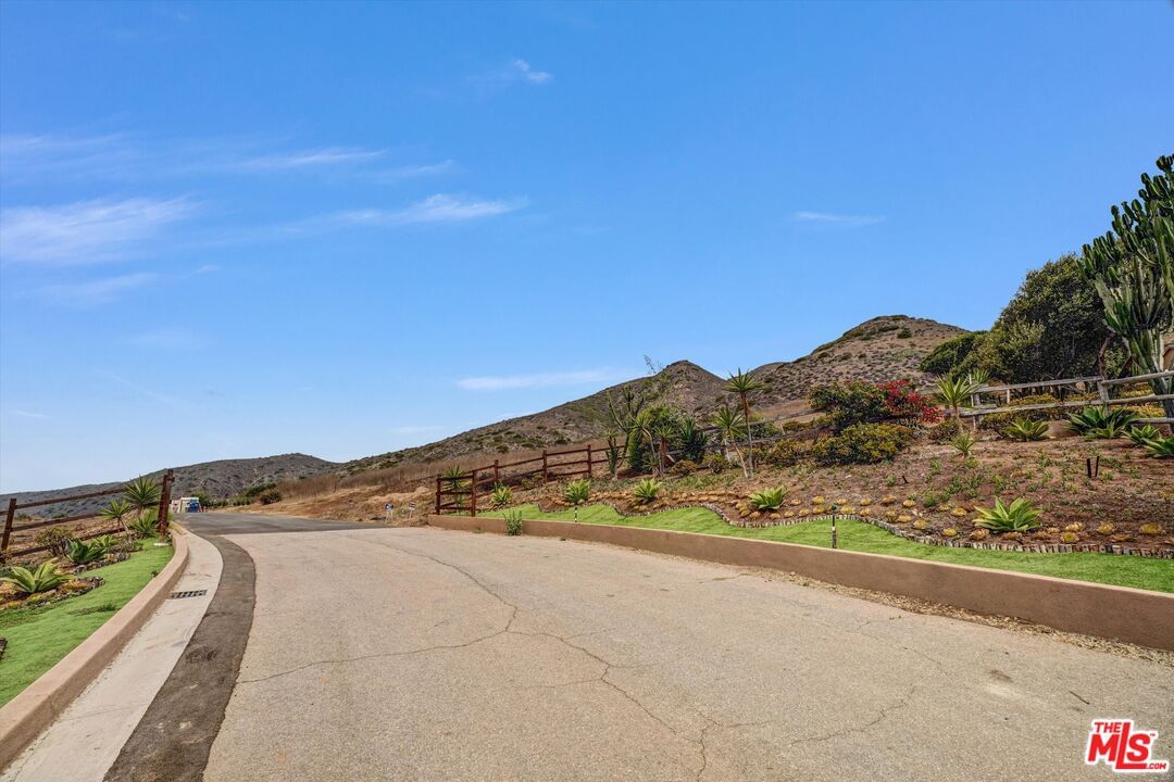 Pacific Coast Highway photo 4