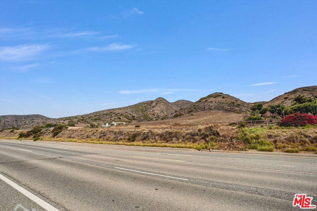 Pacific Coast Highway photo 9