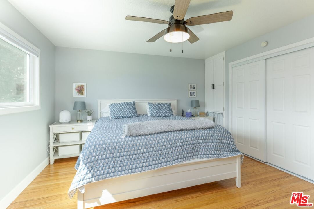 La Grange photo 18
