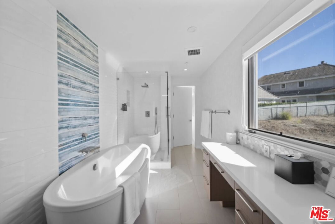 Sequit Dr photo 36
