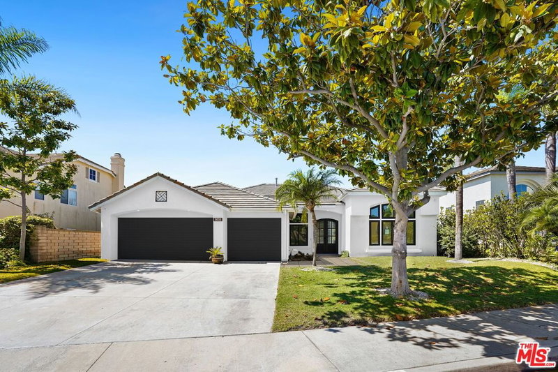 5033 Shenandoah Ave