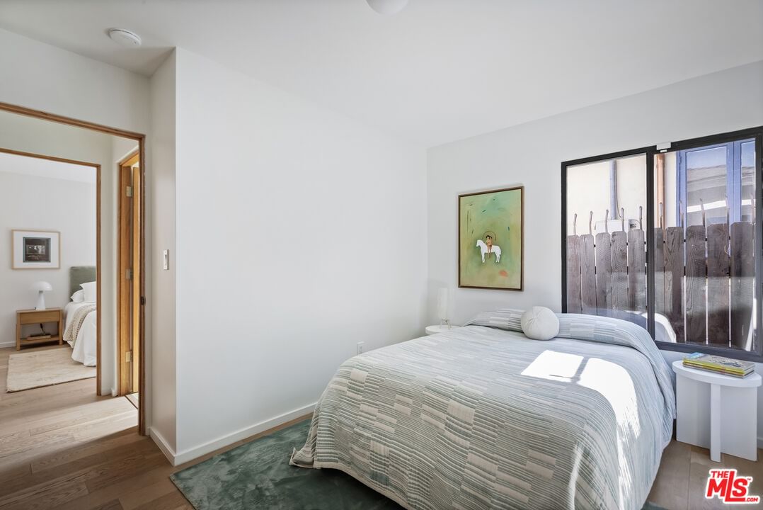 Oakwood photo 26