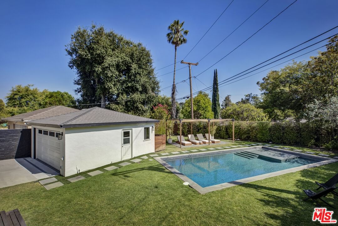 Oakwood photo 35
