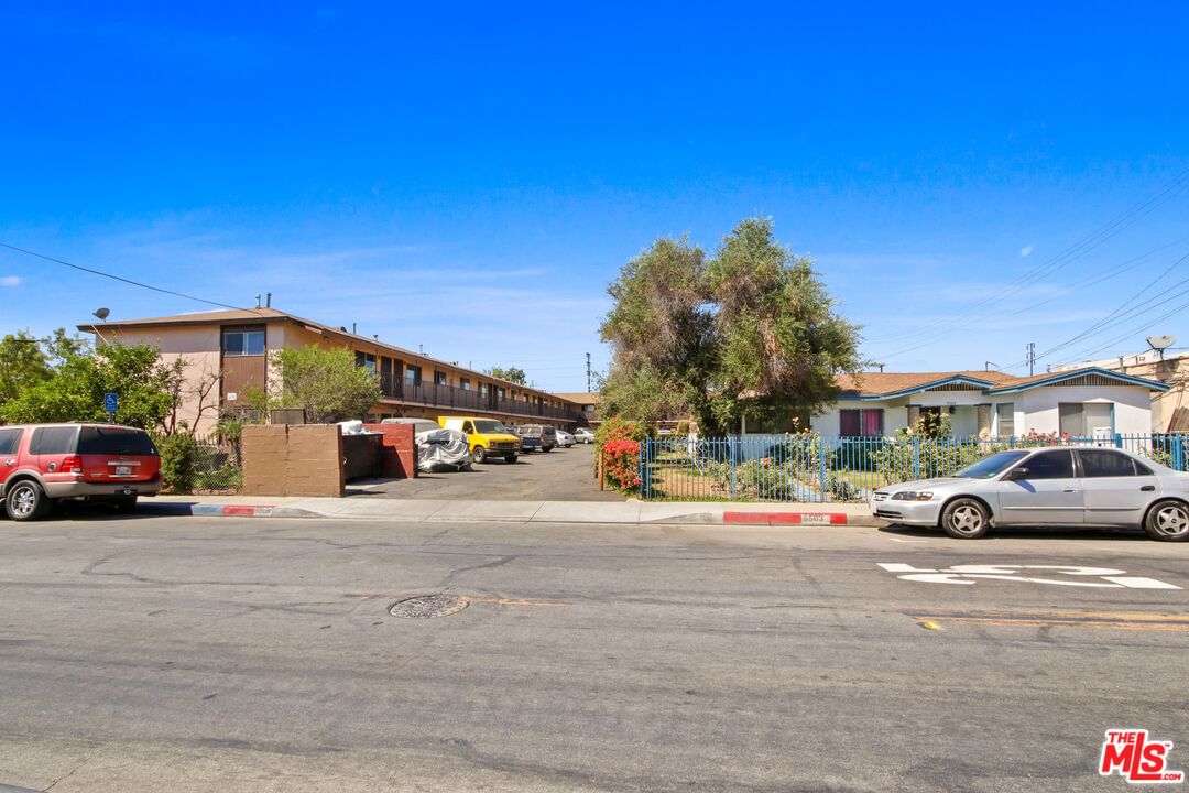 Maywood photo 1
