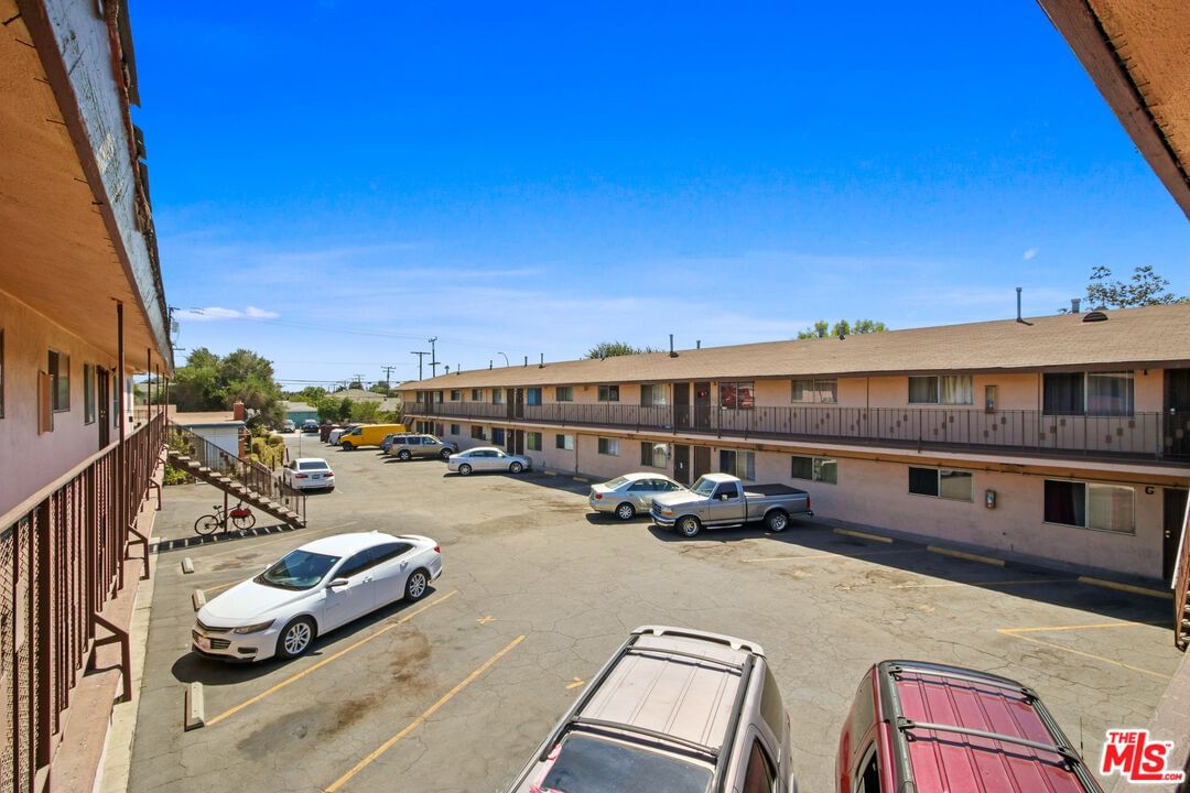 Maywood photo 8
