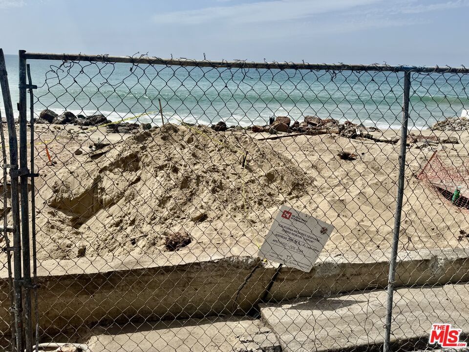 Pacific Coast photo 3