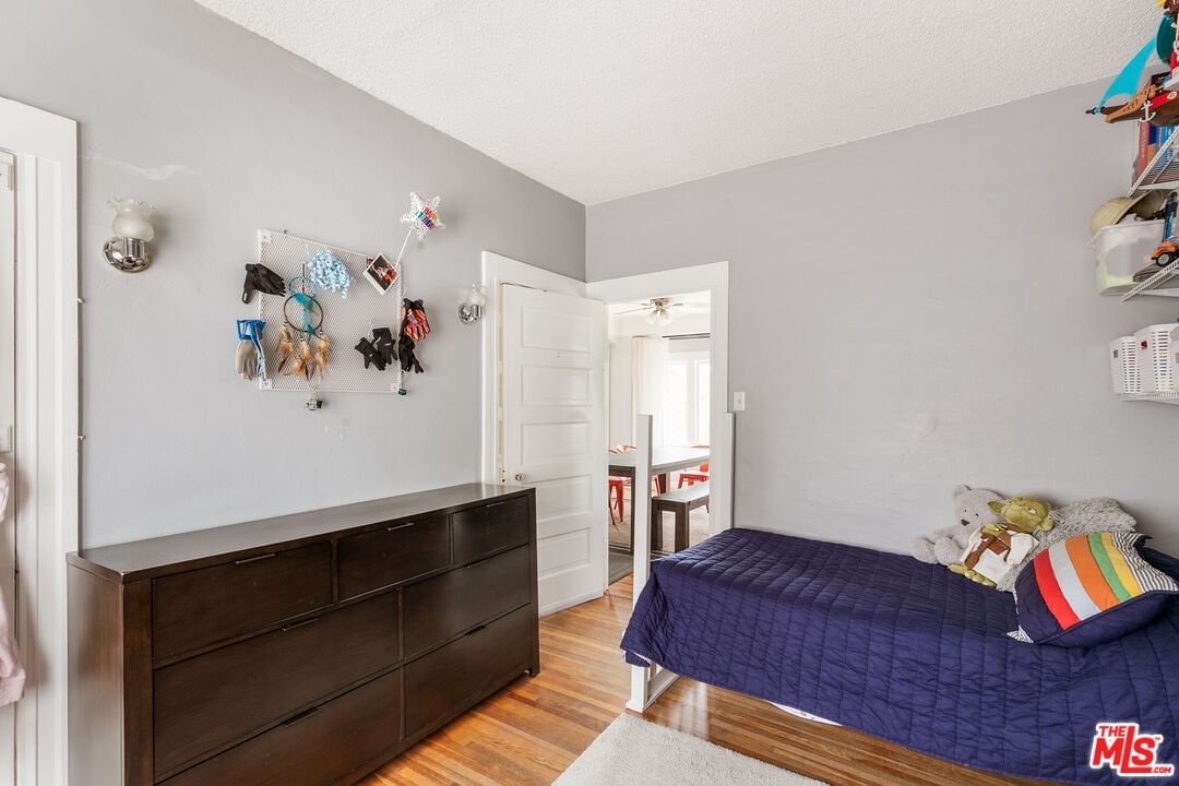 Avenue 64 photo 18