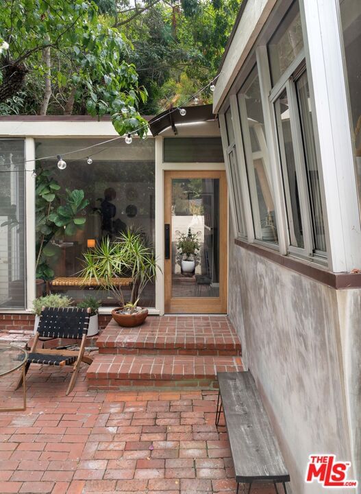 Beverly Glen photo 17