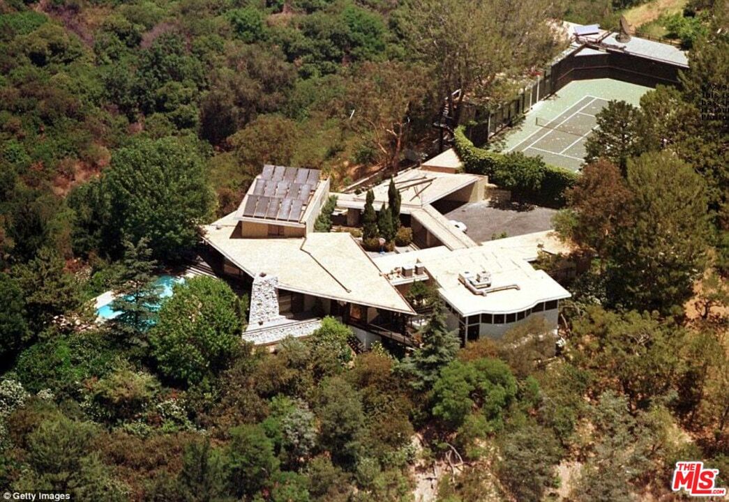 Coldwater Canyon photo 1