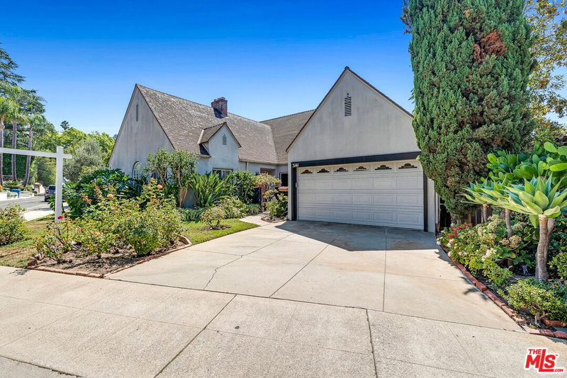 3141 La Suvida Dr