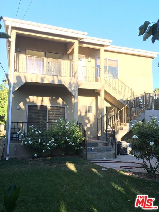 Calhoun photo 25