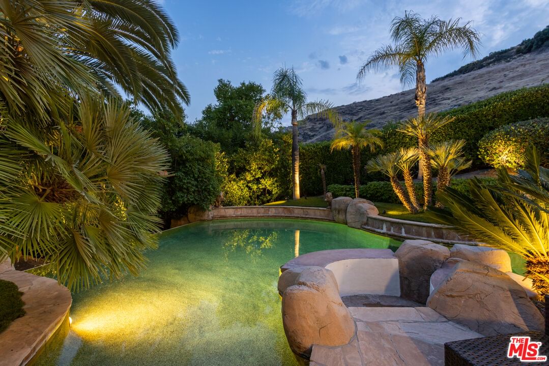 Vista Oaks photo 59