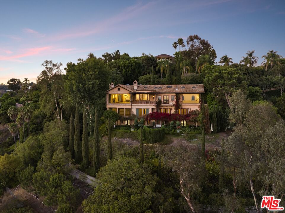 Bel Air photo 1