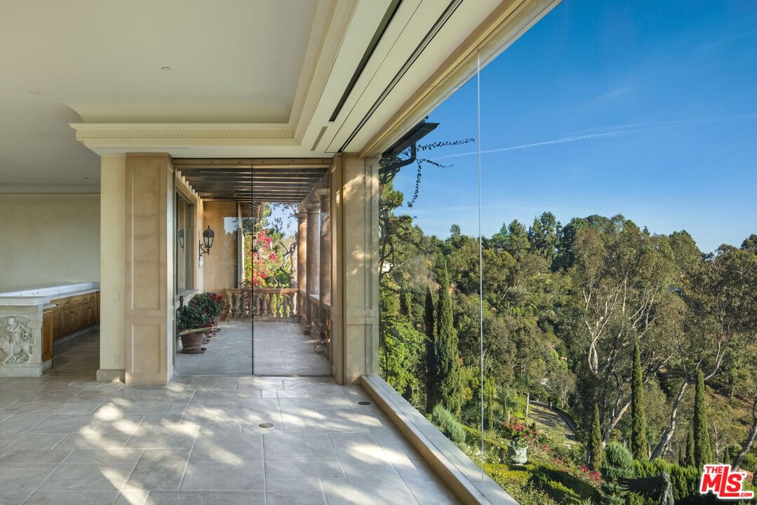 Bel Air photo 8
