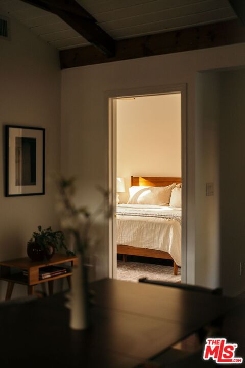 Altadena photo 24