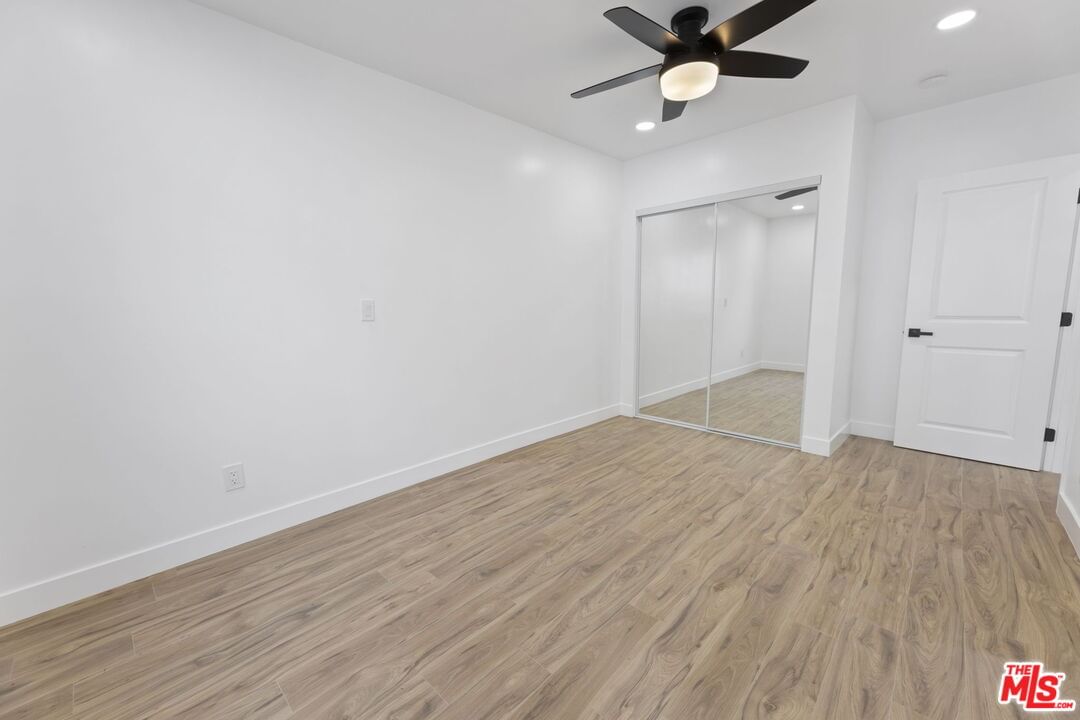 Crafton photo 26